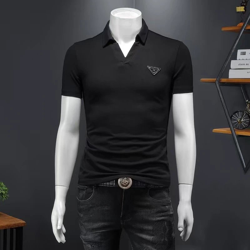 (black)