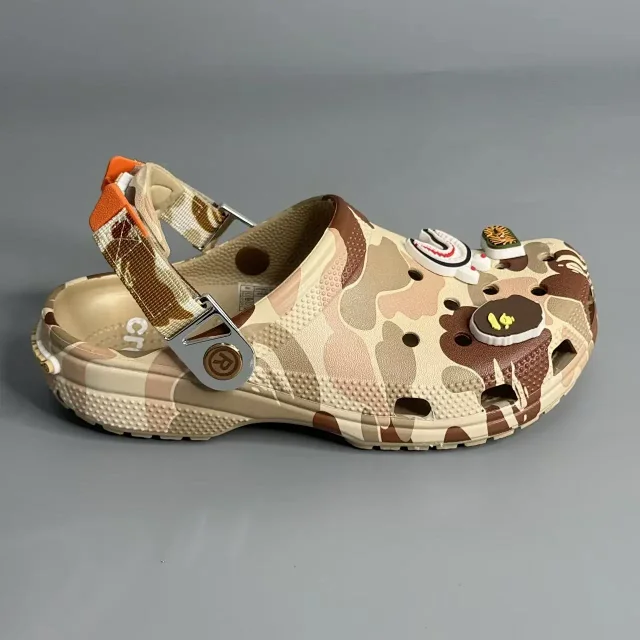 Crocs Sandals Ventilated clogs with heel straps and decorative charms product detail image 11