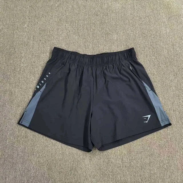Gymshark Shorts Athletic with elastic waistband and side pockets product detail image 3