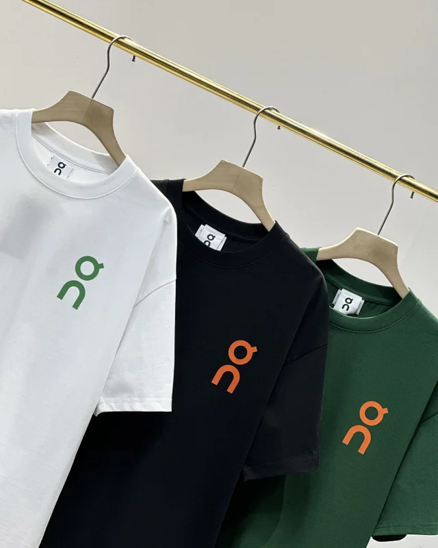 Loewe T-Shirts Short-Sleeve Anagram Logo T-Shirt product detail image 16
