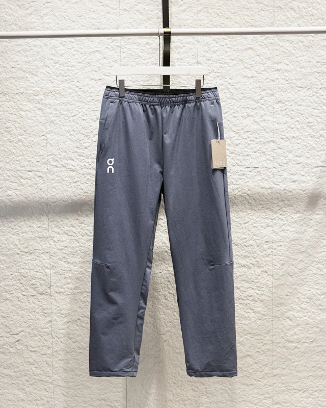 On Trousers Elastic-Waist Sports with Zip Back Pocket product detail image 6