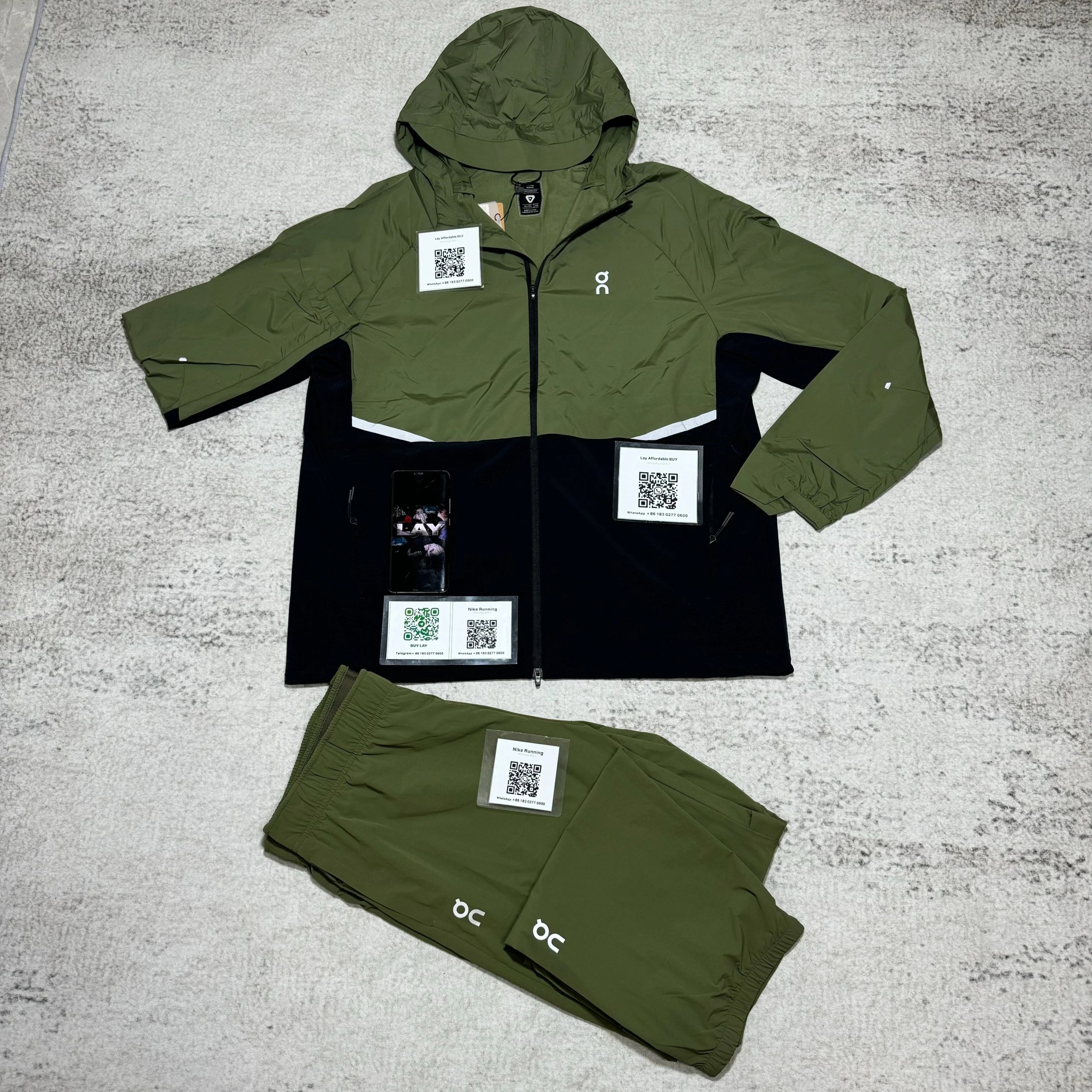 On Tracksuits Hooded reflective color-block running set image 7