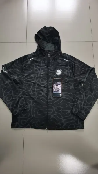 Nike Windrunner Hooded Jacket Multicolor Graphic Print Outerwear - 13
