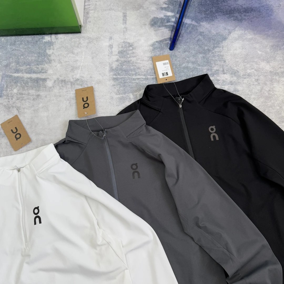 On Running Half-Zip Performance Top Black Activewear - 9