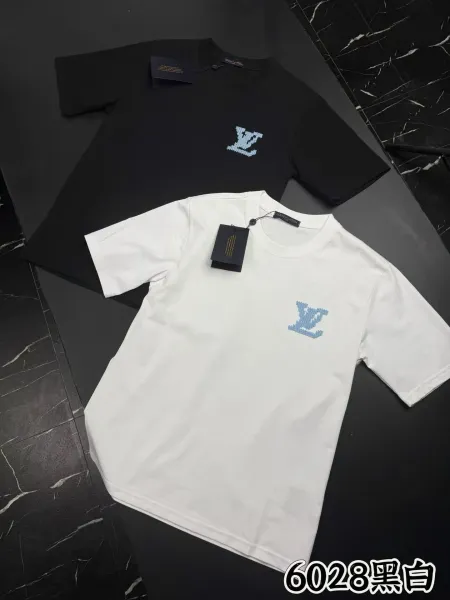 Prada Logo Graphic T-Shirt Black and White - 14