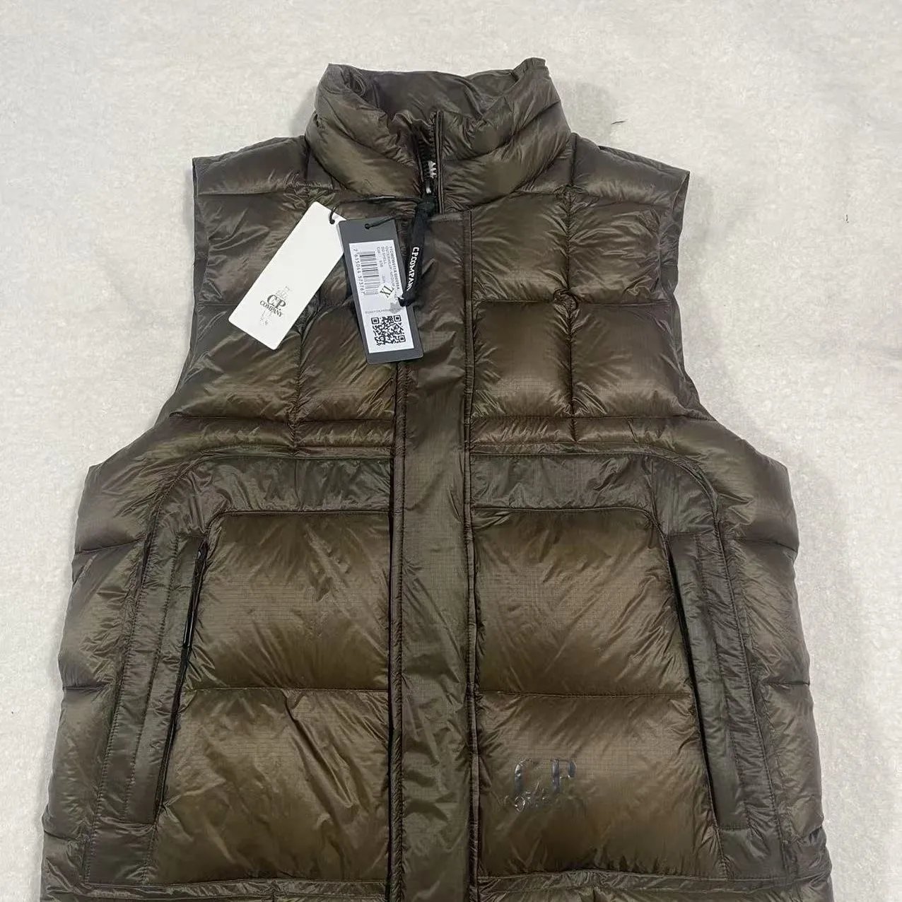 C.P. Company Down Jackets Hooded puffer jacket with rib-knit sleeves and lens sleeve pocket image 6