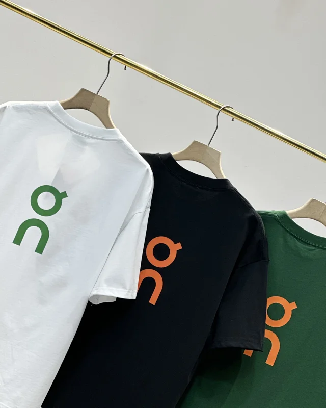 Loewe T-Shirts Short-Sleeve Anagram Logo T-Shirt product detail image 18