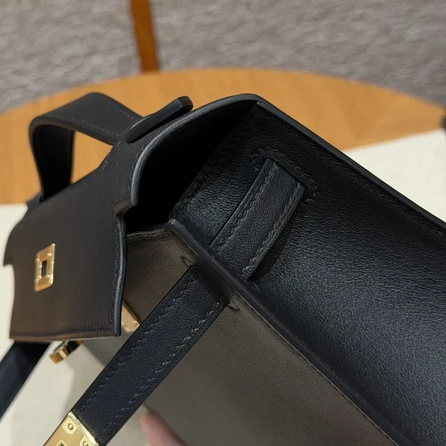 Unbranded Handbags Structured top-handle turn-lock handbag product detail image 9