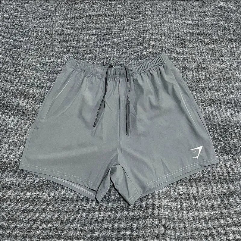 Gymshark Shorts Athletic with elastic waistband and side pockets — 16