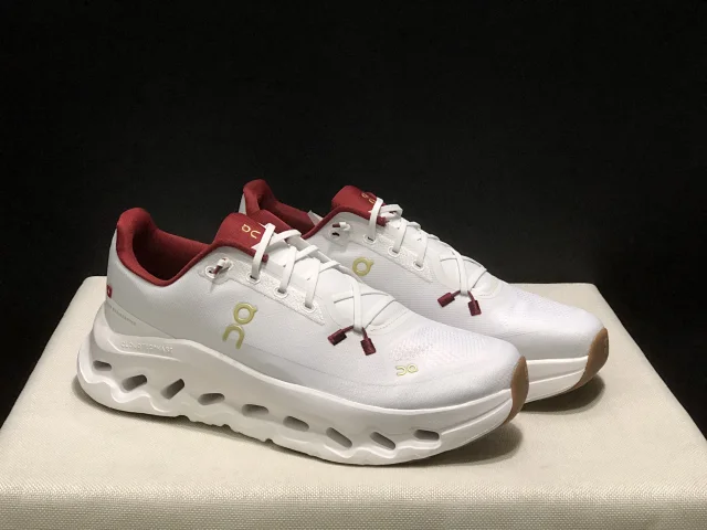 On Sneakers Cloudtilt product detail image 11