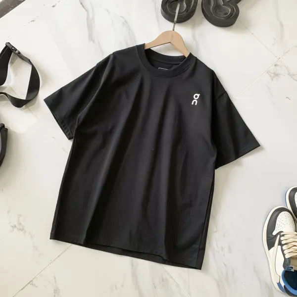 On Running Logo Sleeveless Top Black Vest-Top - 6