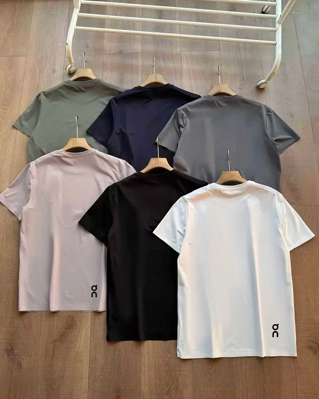On T-Shirts Crew Neck Logo T-Shirt product detail image 2