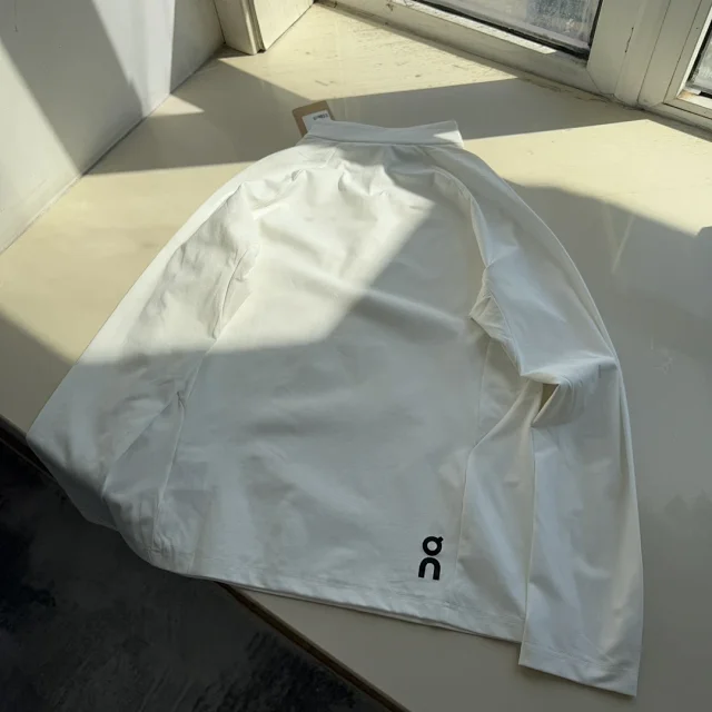 On Hoodies & Sweatshirts Climate Shirt 2 Quarter-Zip product detail image 10