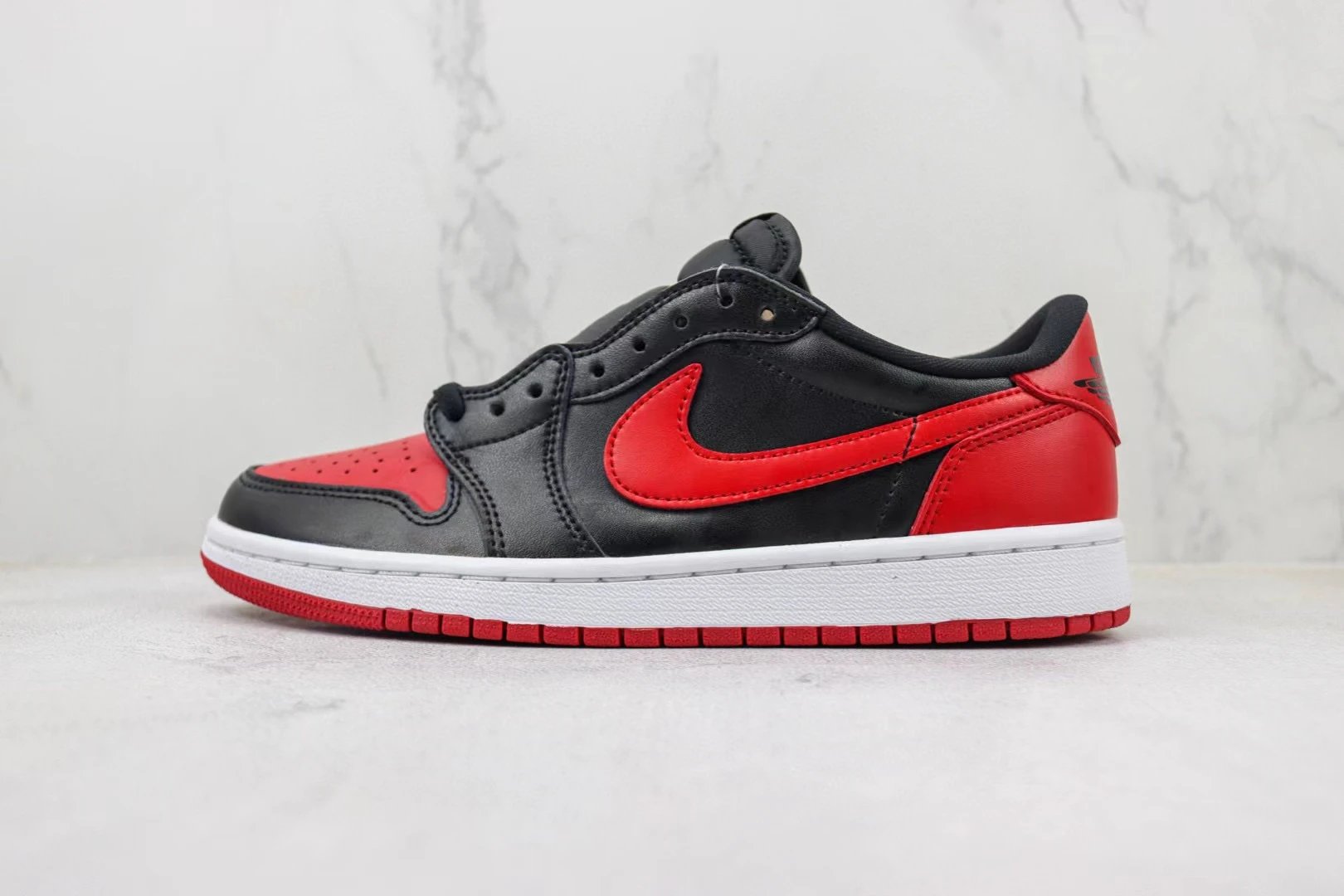 Jordan 1 Low Shoes — Black and Red 705329-001 colorway — USFans Spreadsheet photo