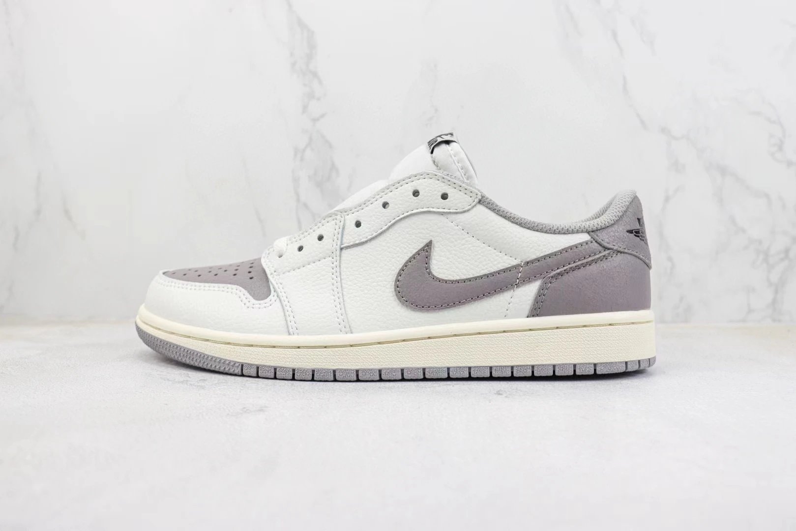 Jordan 1 Low Shoes — white ash CZ0790-101 colorway — USFans Spreadsheet photo