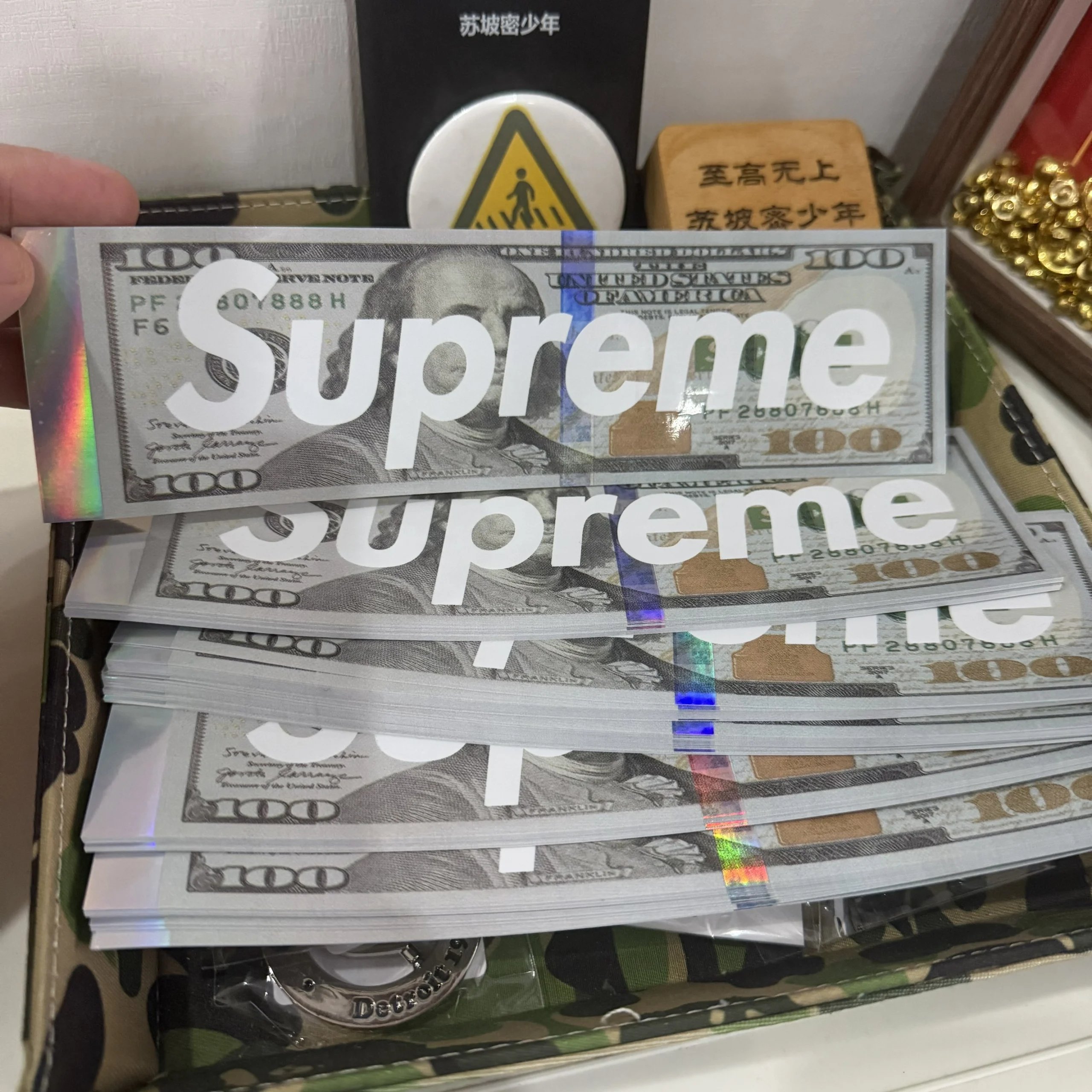 Supreme Box Logo Laser Sticker - 25FW Season Launch