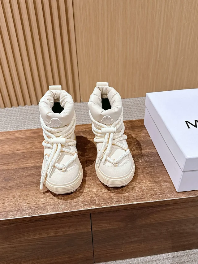 MONCLER 蒙口 SS2025 高邦羽绒休闲鞋