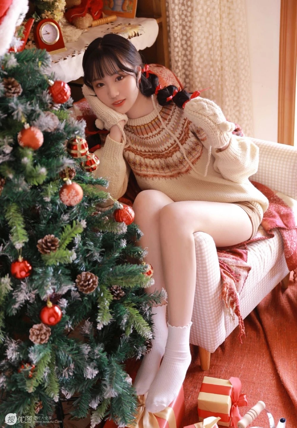圣诞节主题可爱美少女私房写真