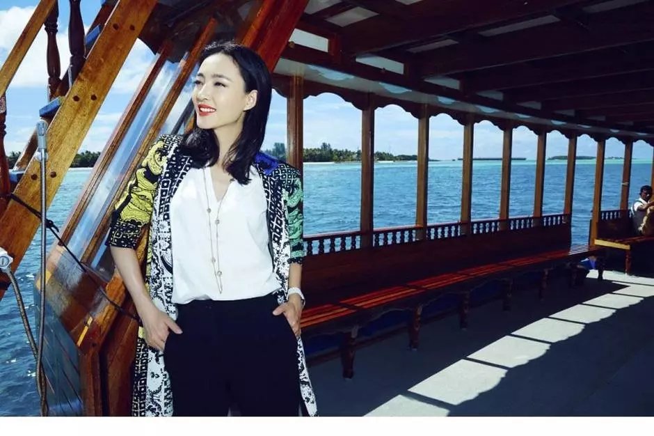 中国女明星王丽坤气质迷人写真照