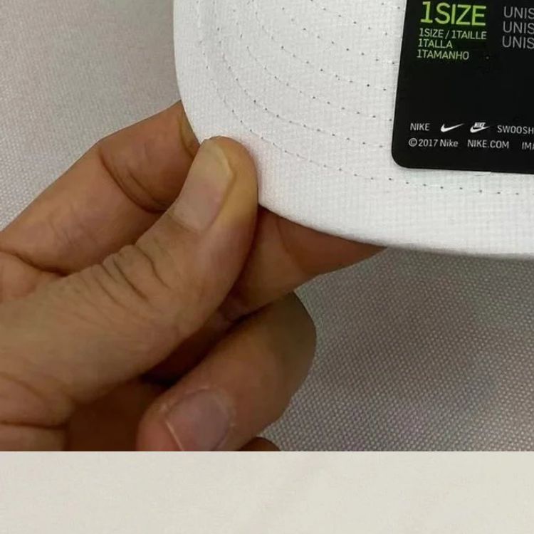 Nike Heritage86 White Baseball Cap - 87