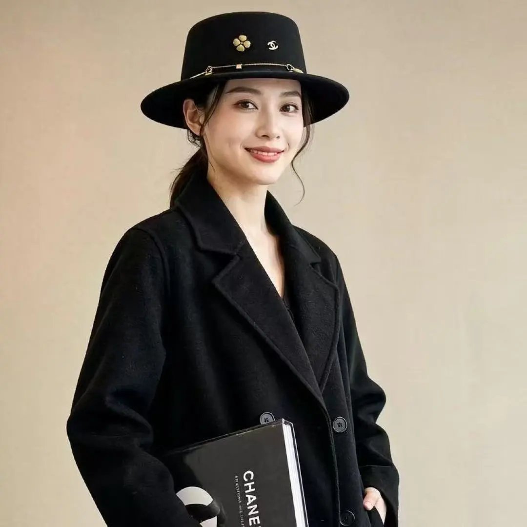 ¥ ¥ Chanel香奈儿新款百分百羊绒平顶，头围57cm