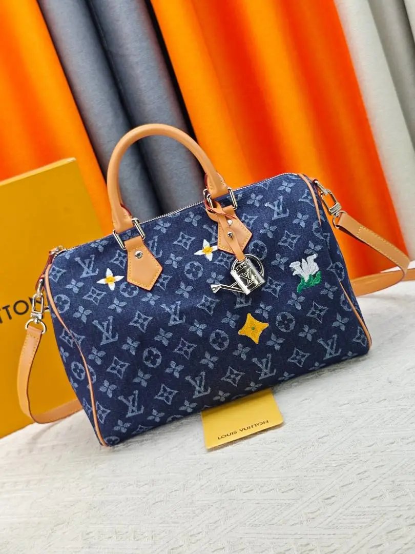 LitBuys Shoulder Bag