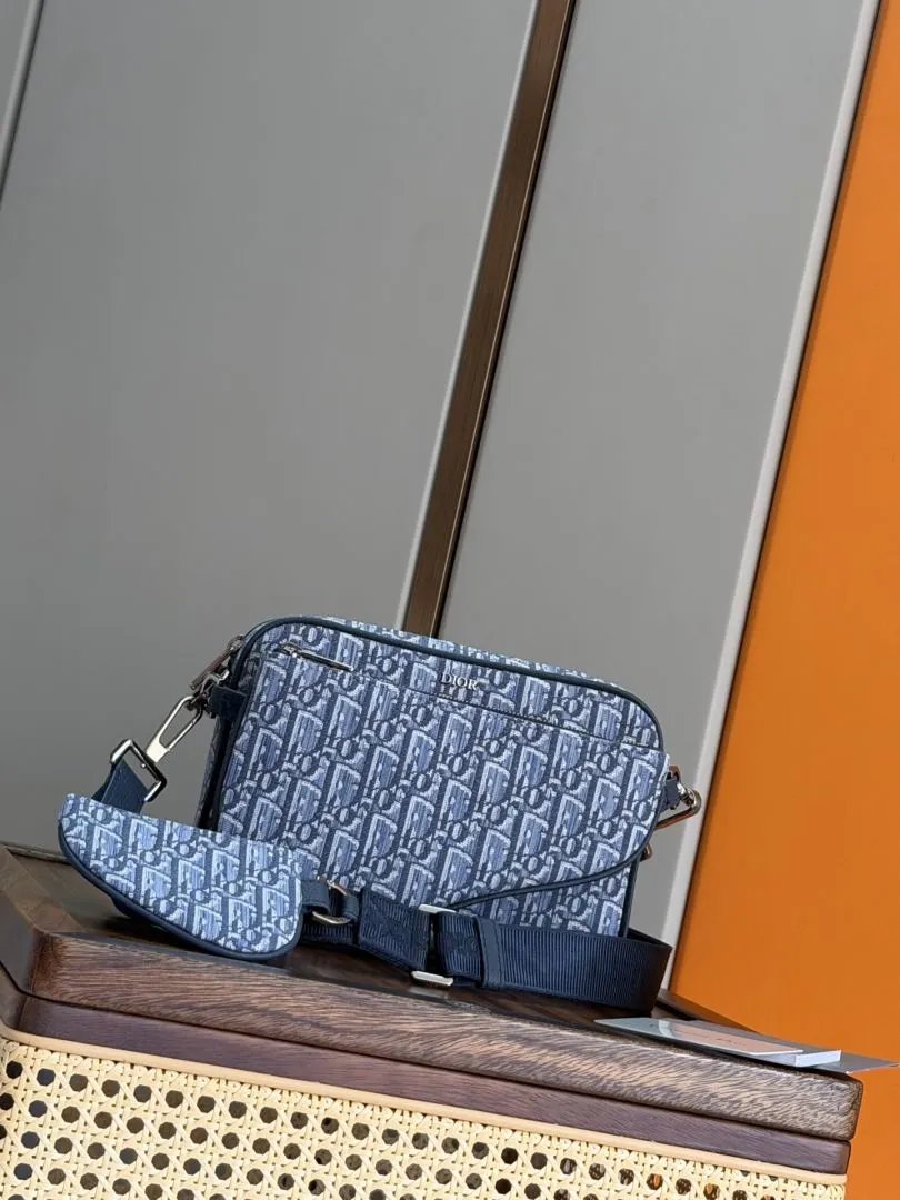 LitBuys Shoulder Bag