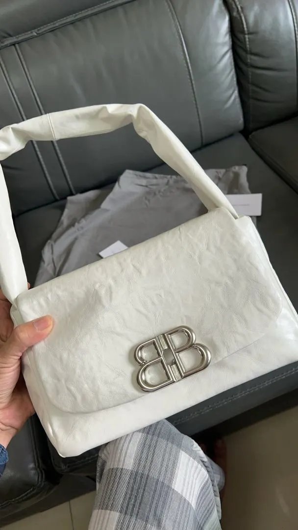 LitBuys Shoulder Bag