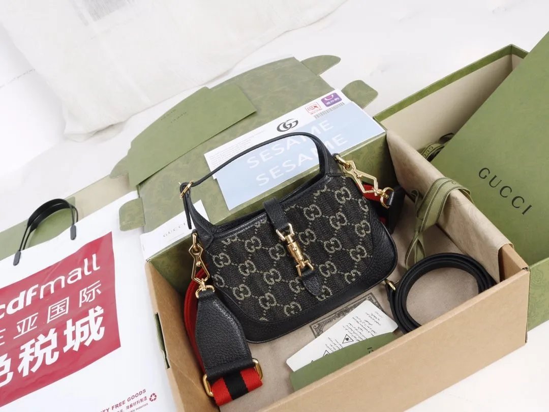 LitBuys Tote Bag