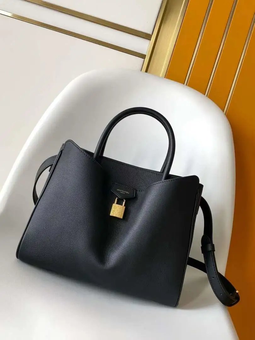 LitBuys Shoulder Bag