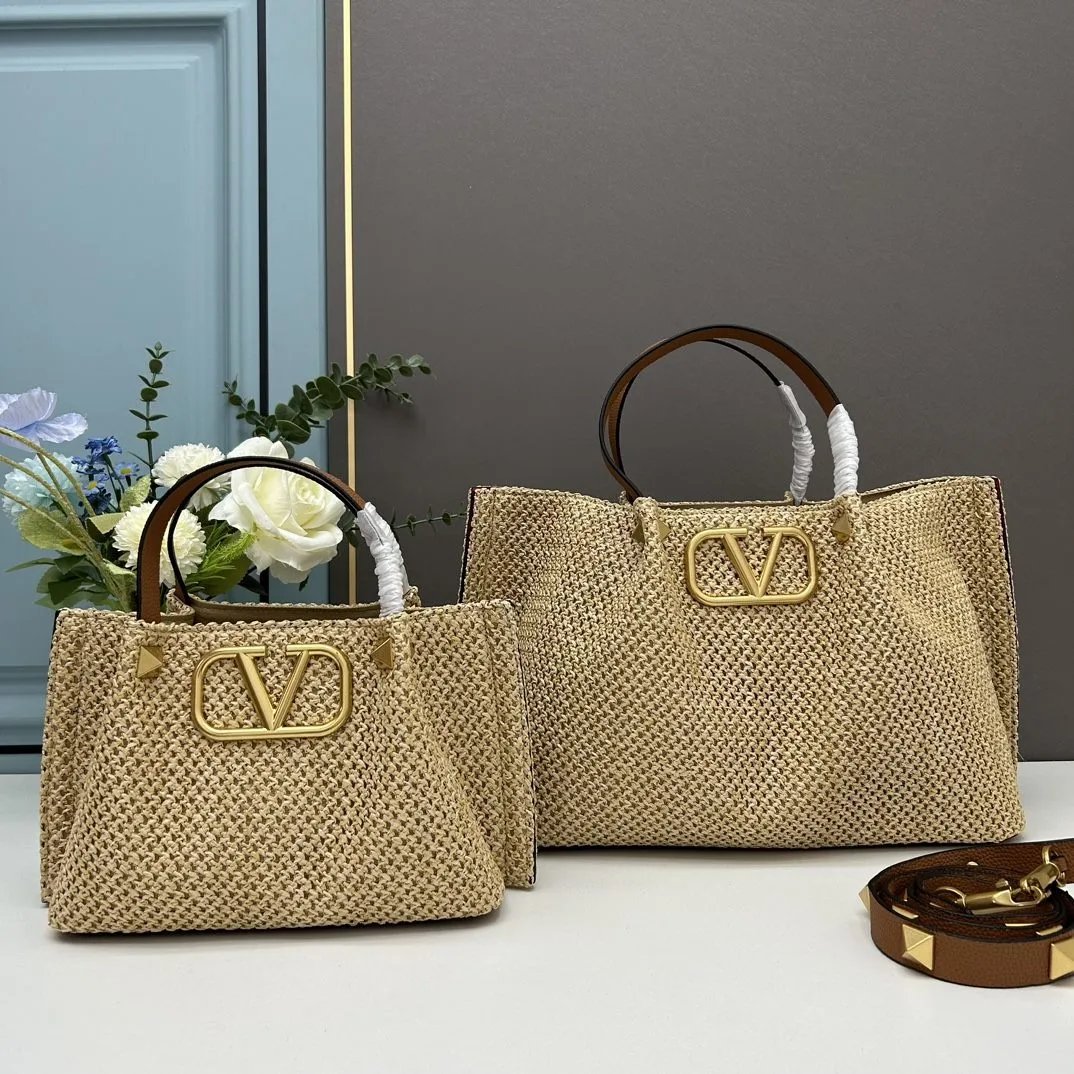 LitBuys Tote Bag