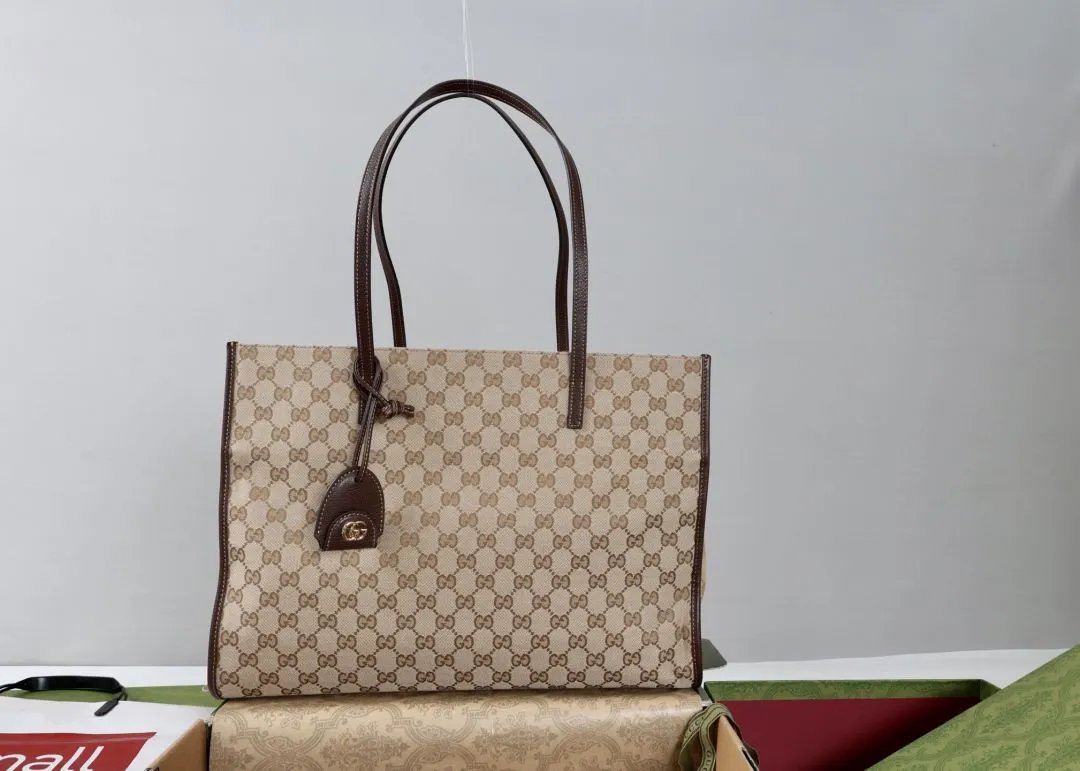 LitBuys Tote Bag