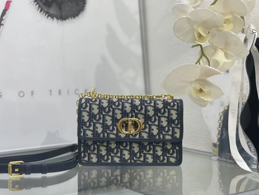LitBuys Shoulder Bag