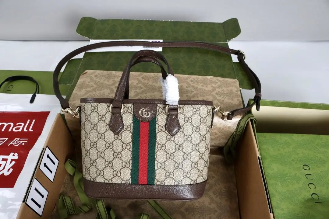 LitBuys Tote Bag