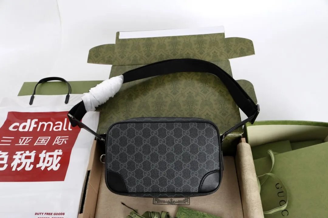 LitBuys Shoulder Bag