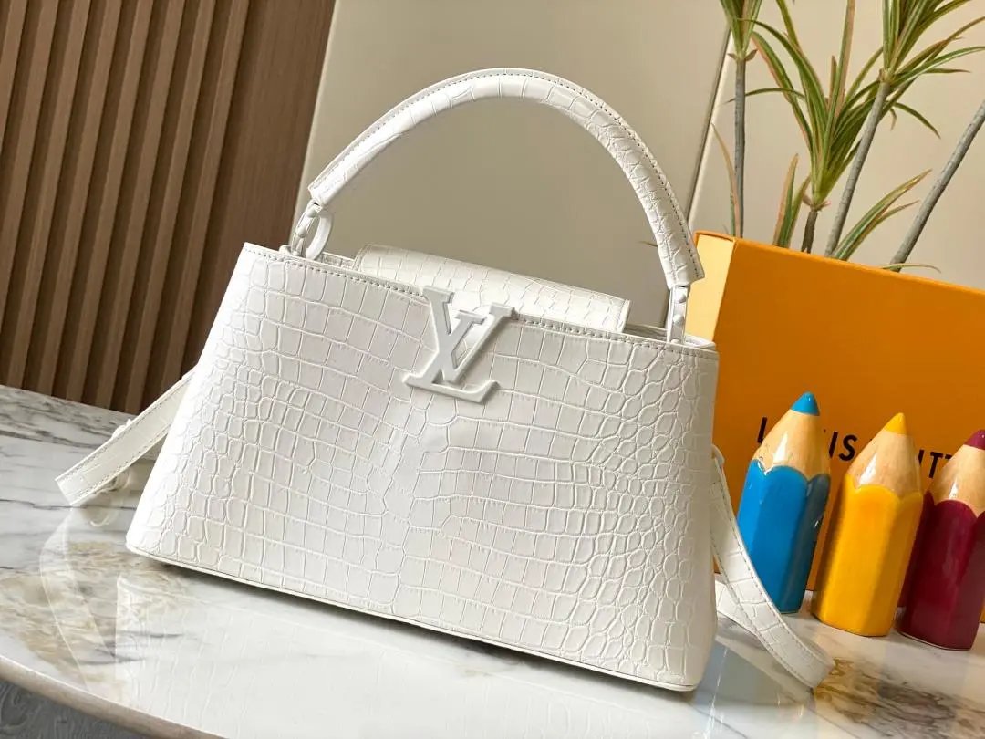 LitBuys Shoulder Bag