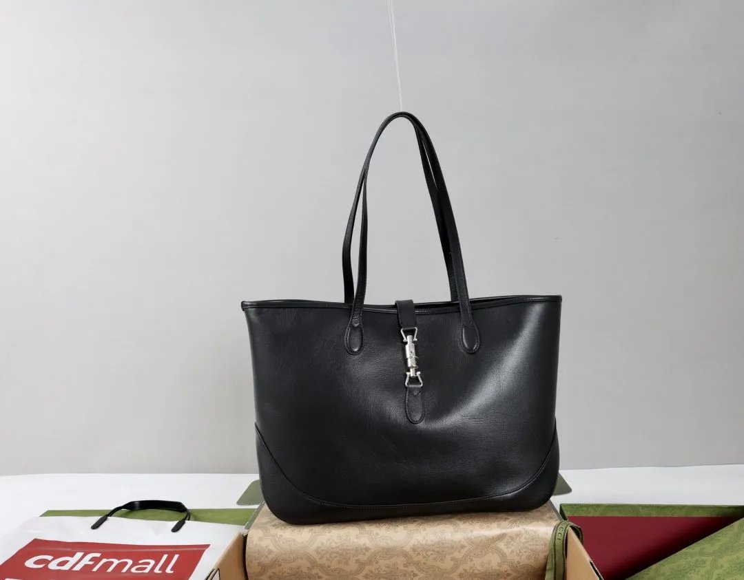 LitBuys Tote Bag