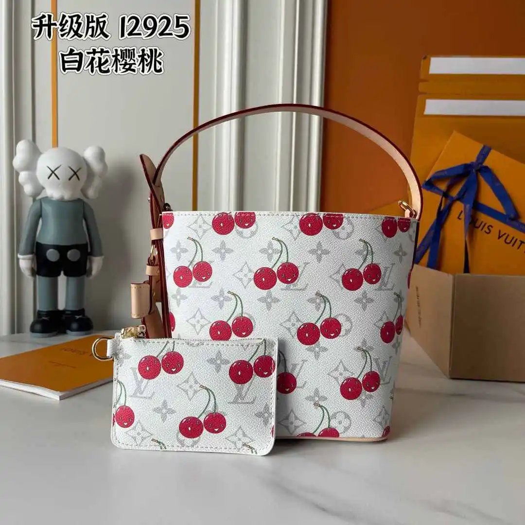 LitBuys Shoulder Bag