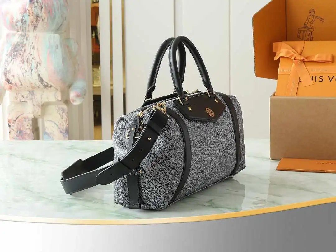 LitBuys Shoulder Bag
