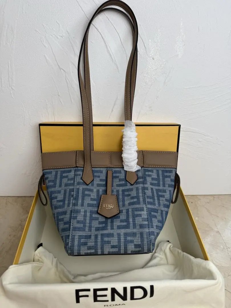 LitBuys Shoulder Bag