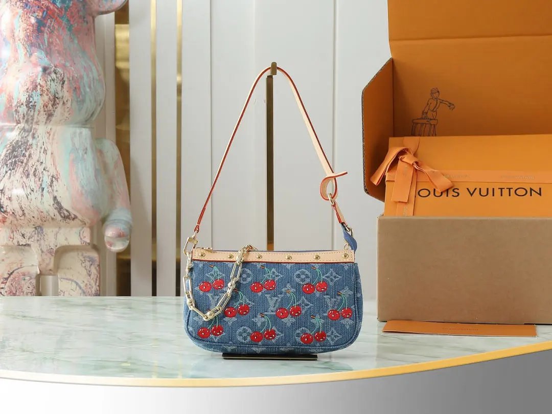 LitBuys Shoulder Bag