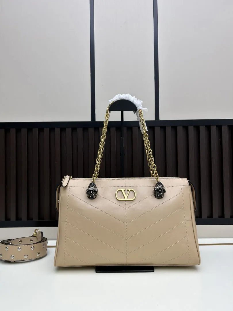 LitBuys Shoulder Bag