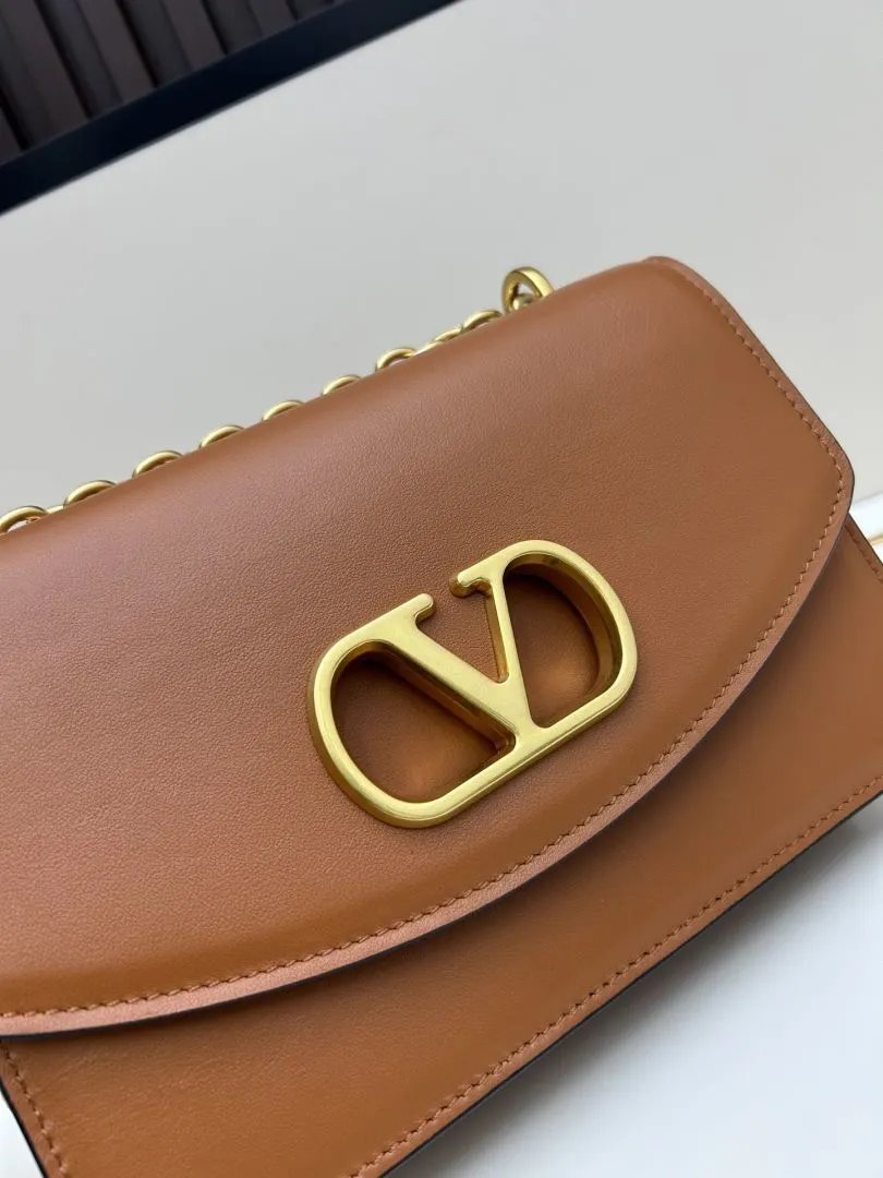 LitBuys Shoulder Bag