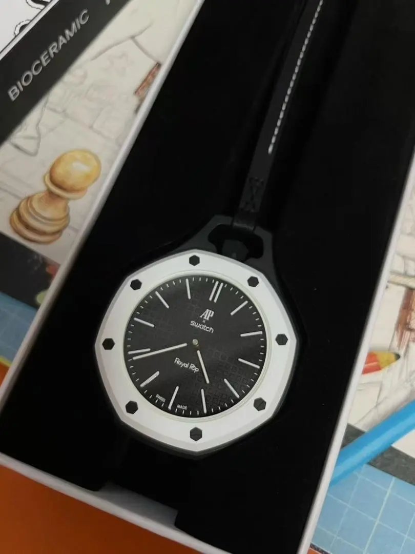 LitBuys Wristwatch