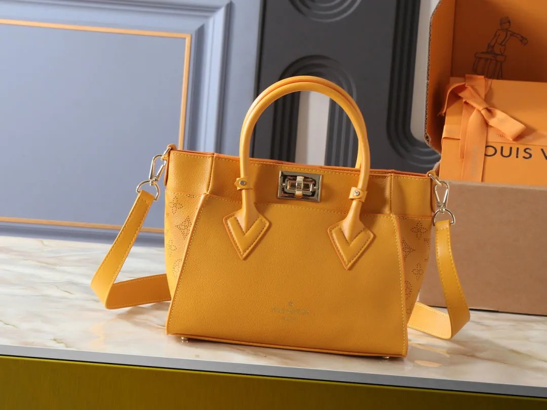 LitBuys Shoulder Bag