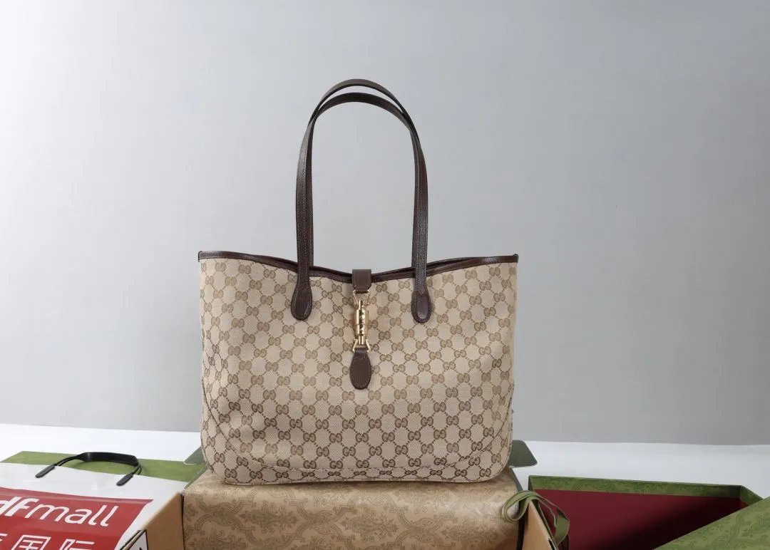 LitBuys Shoulder Bag