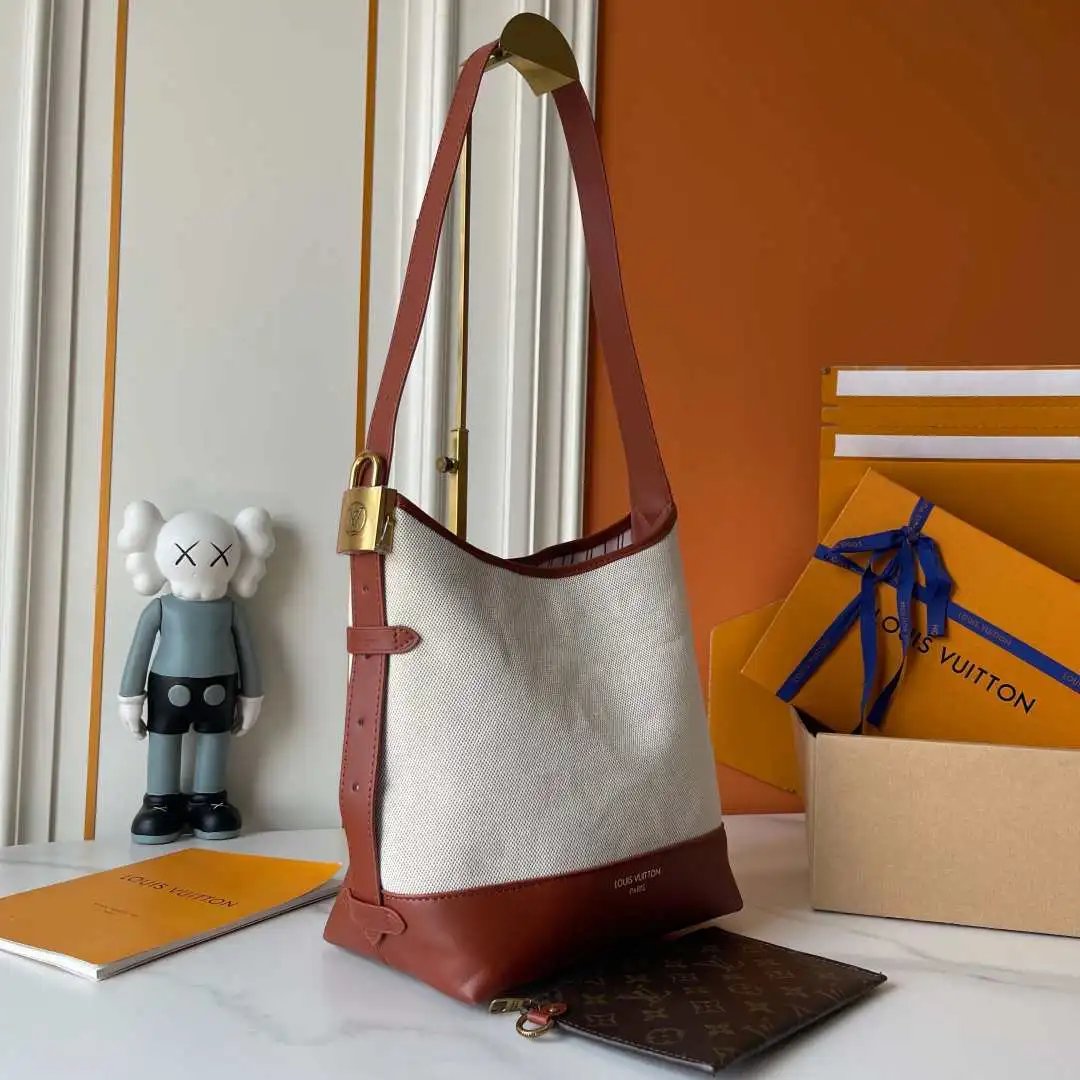 LitBuys Shoulder Bag