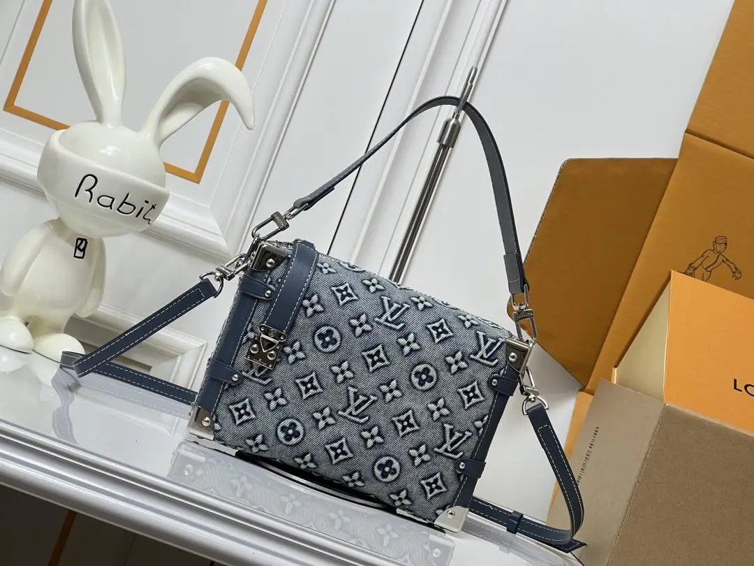 LitBuys Shoulder Bag