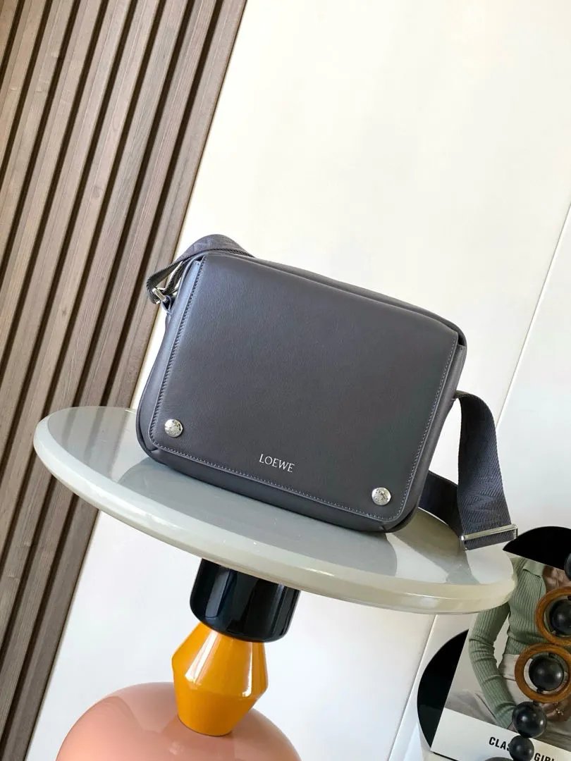 LitBuys Shoulder Bag