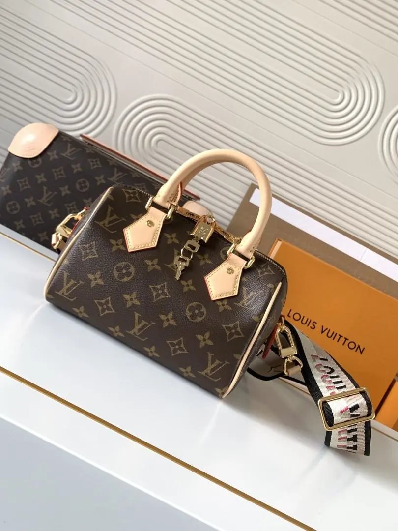 LitBuys Shoulder Bag